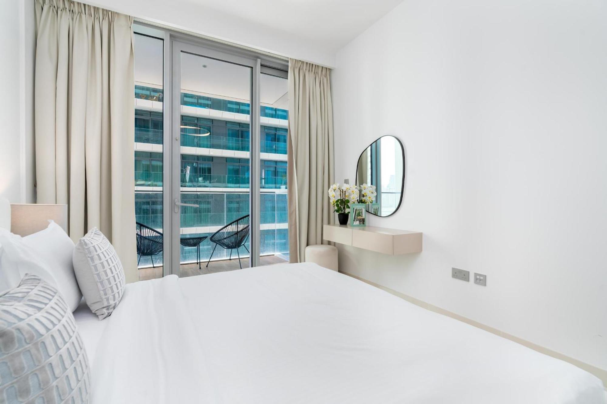 Isle 2br - Private & Sea View - Cityapartmentstay
